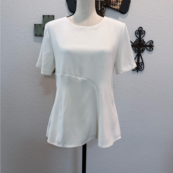 White Ann Taylor, size 2 Asymmetrical Peplum Blouse NEW WITH TAGS!!! - Picture 6 of 6